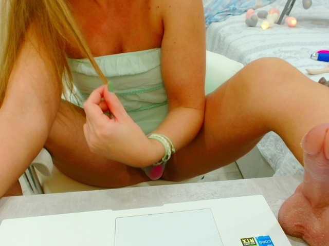 JuicyGloss
