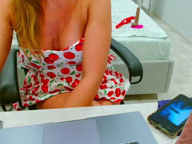 JuicyGloss