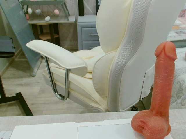 JuicyGloss