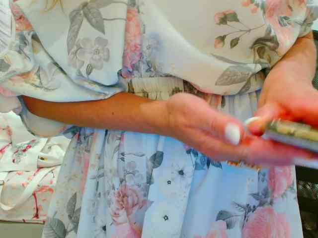 JuicyGloss