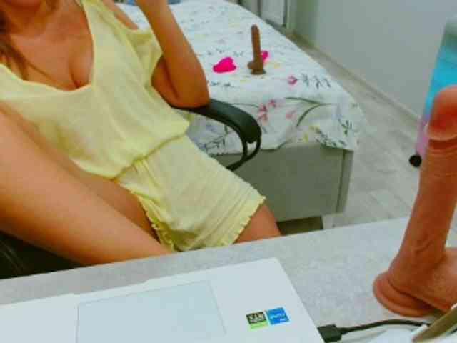 JuicyGloss
