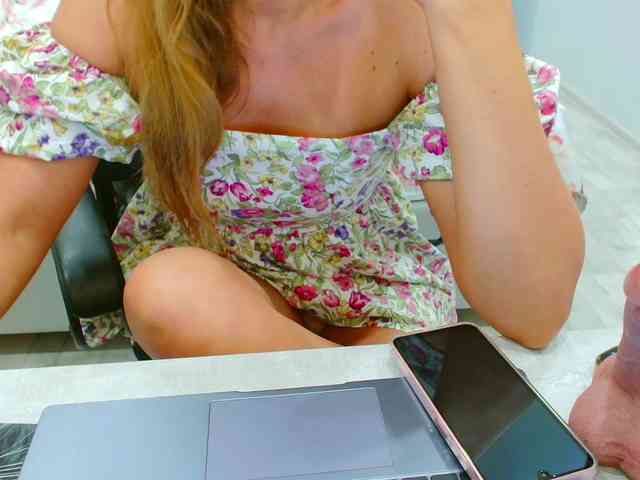 JuicyGloss