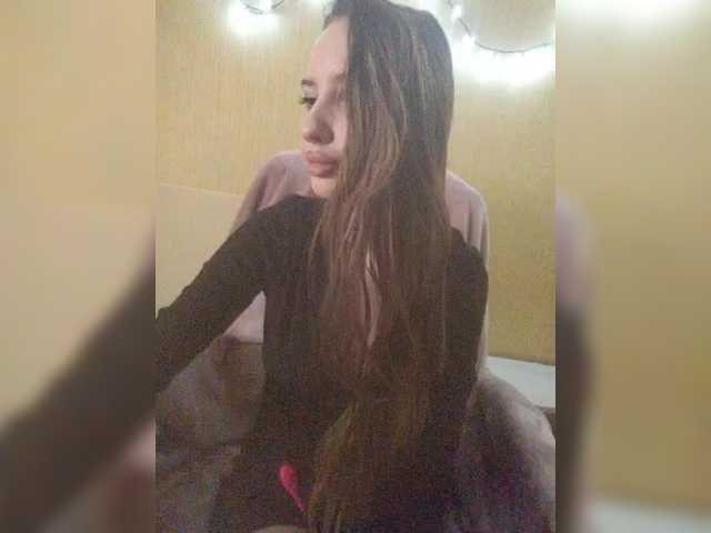 Alexi12 live cam on BongaCams