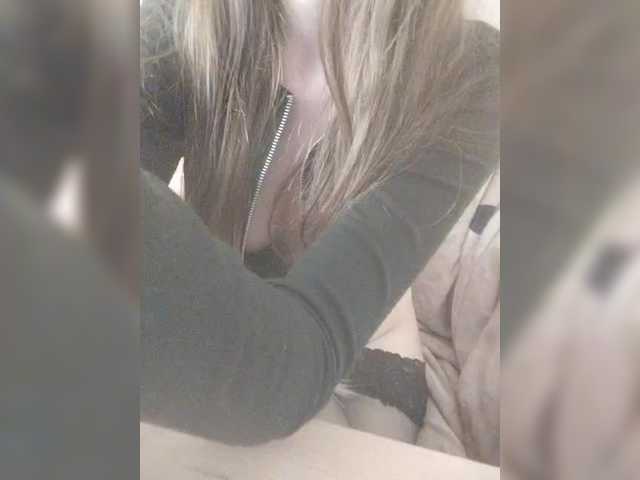 Alexi12