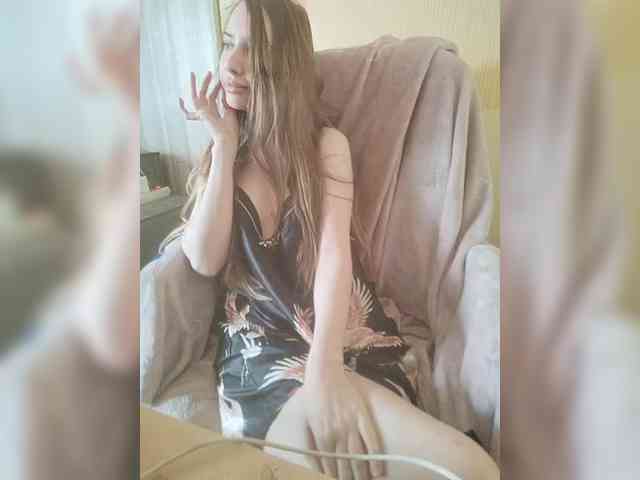Model: Elza_kom