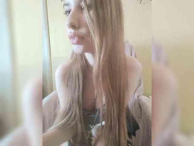 Elza_kom webcam