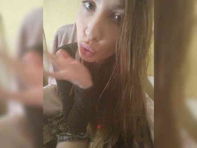 Elza_kom webcam