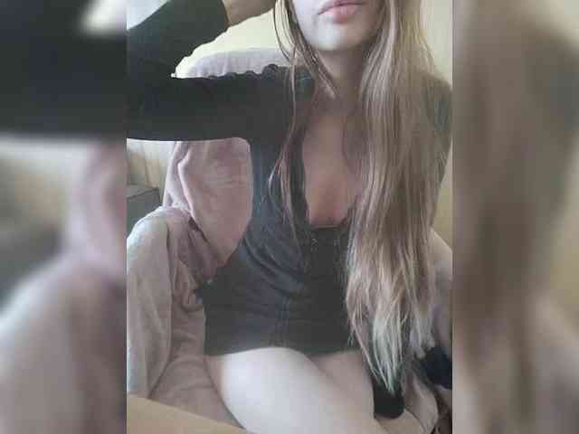 Elza_kom webcam
