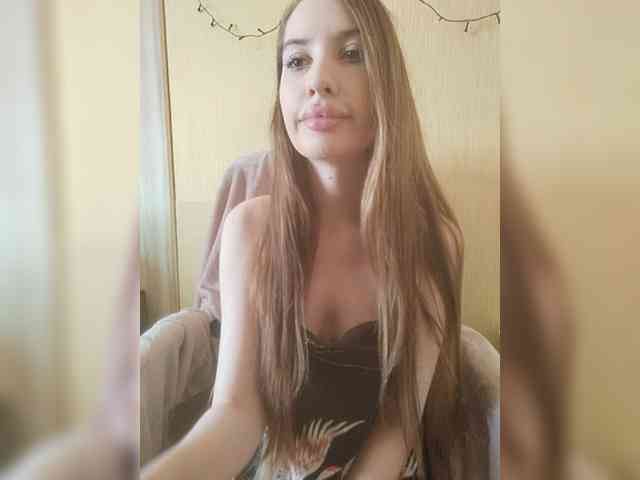 Elza_kom webcam