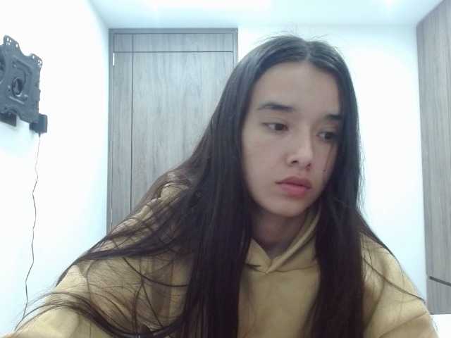 Moon--1 Live Cam on BongaCams