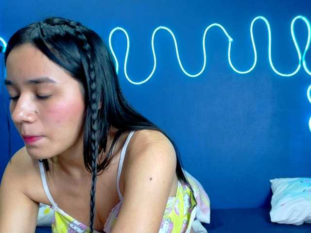 farianajulie live cam on BongaCams