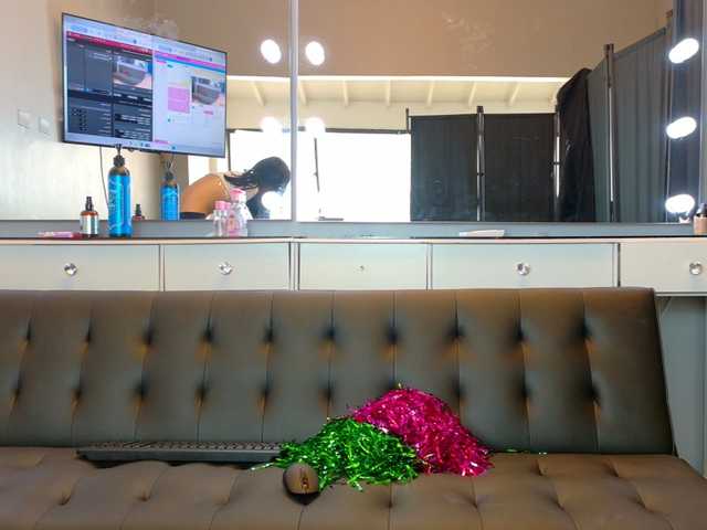 farianajulie live cam on BongaCams