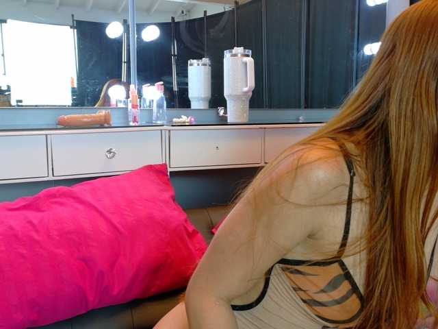 farianajulie live cam on BongaCams
