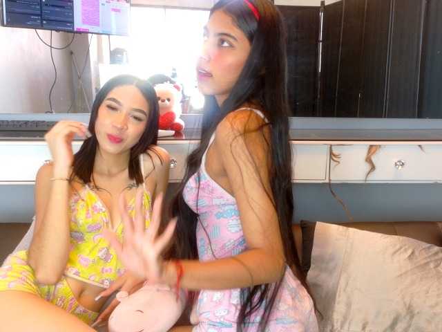 FarianaJulie live cam