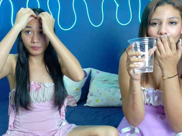 FarianaJulie webcam
