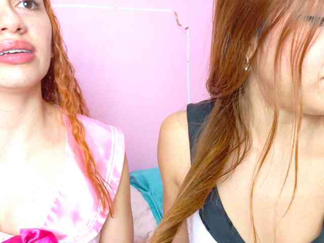 FarianaJulie webcam