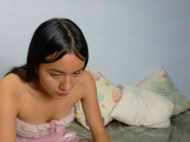 FarianaJulie webcam