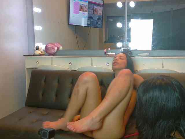 FarianaJulie webcam