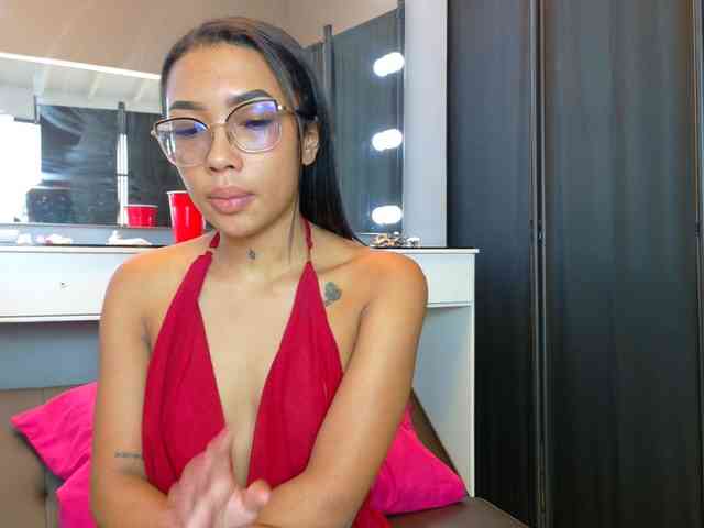 FarianaJulie webcam