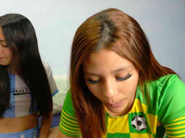 FarianaJulie webcam