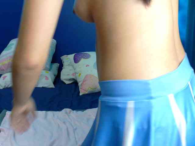 FarianaJulie webcam