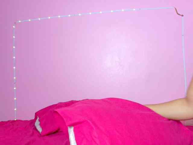FarianaJulie webcam