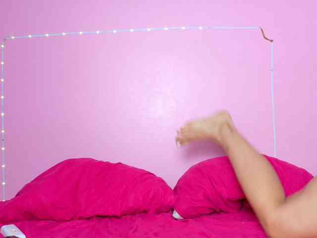 FarianaJulie webcam