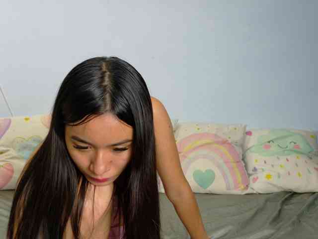 FarianaJulie webcam