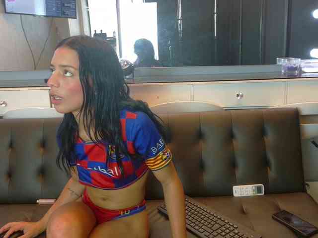 Modelo: FarianaJulie
