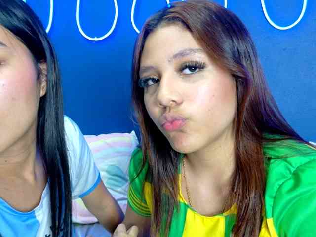 FarianaJulie webcam