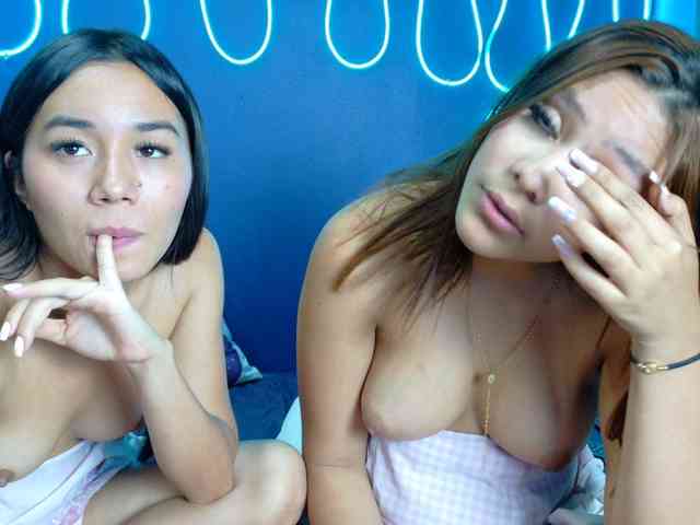 FarianaJulie webcam