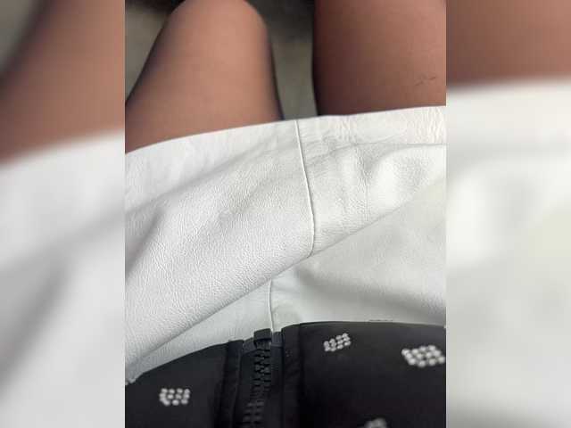 KarolinaMilf's BongaCams profile