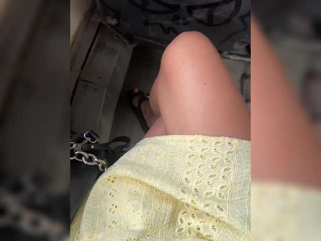 KarolinaMilf live cam on BongaCams