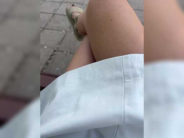 KarolinaMilf live cam on BongaCams