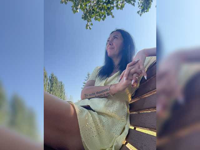 KarolinaMilf live webcam show