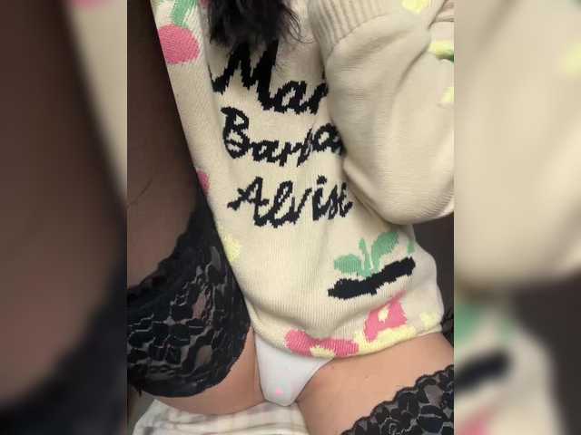 KarolinaMilf live cam on BongaCams