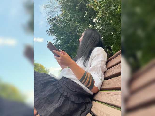 KarolinaMilf live cam on BongaCams