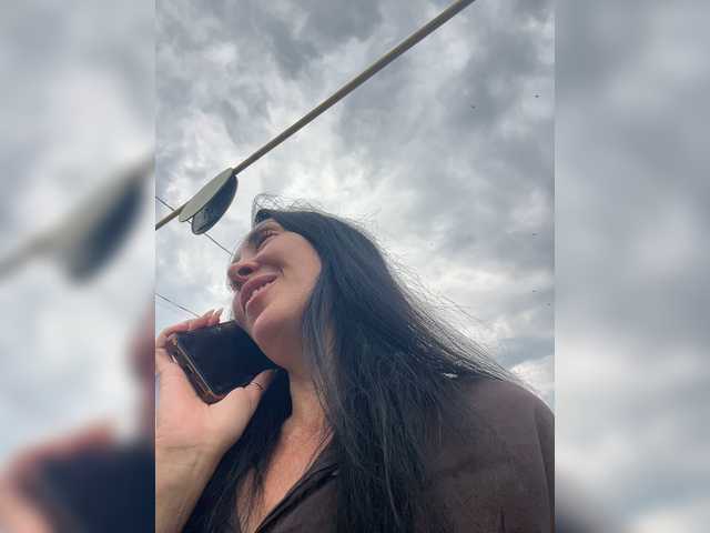 KarolinaMilf live cam on BongaCams