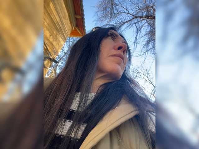 KarolinaMilf live cam on BongaCams