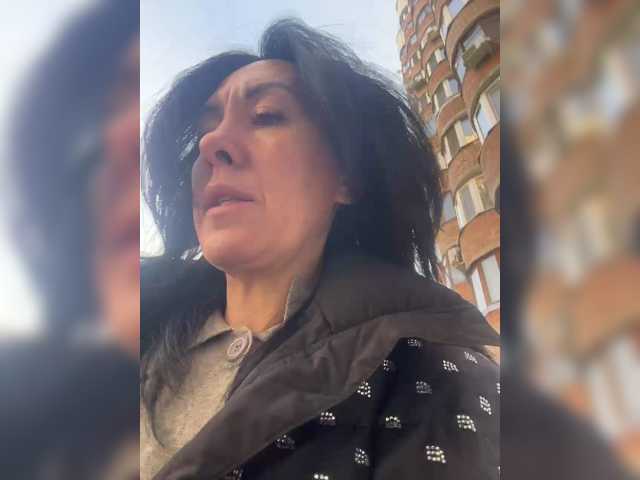 KarolinaMilf live cam on BongaCams