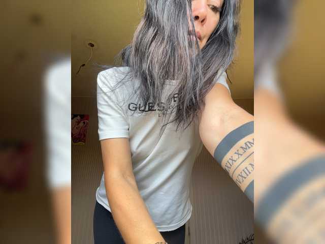 KarolinaMilf