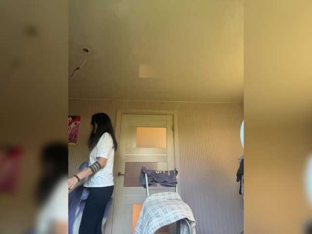 KarolinaMilf live cam on BongaCams