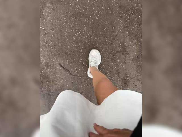 KarolinaMilf's BongaCams show and profile