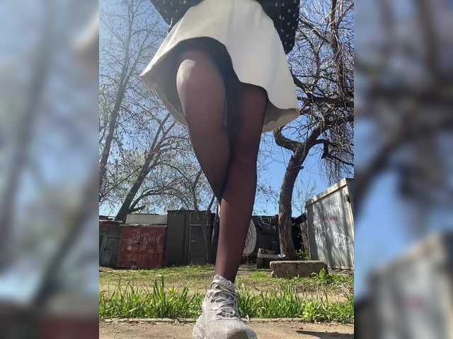 KarolinaMilf's BongaCams show and profile