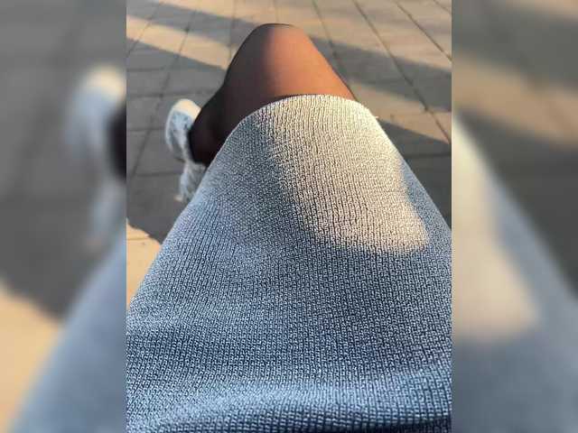 KarolinaMilf's BongaCams show and profile