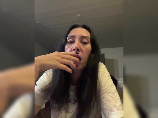 TRULIULIUSHA live cam preview