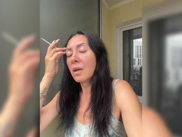 TRULIULIUSHA live webcam show