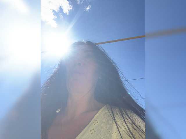 KarolinaMilf live cam on BongaCams