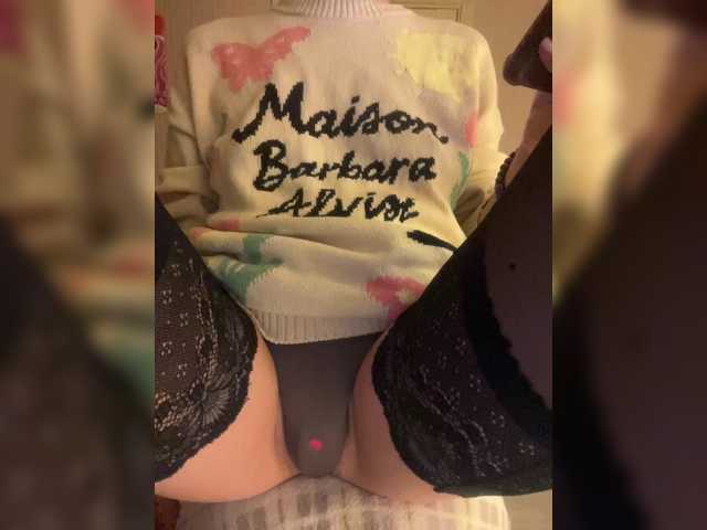 KarolinaMilf live cam on BongaCams