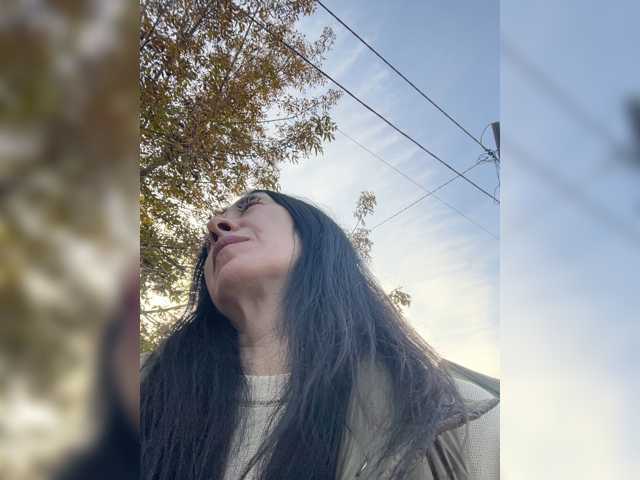 KarolinaMilf live cam on BongaCams
